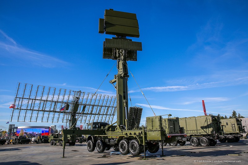 Lo mat radar bat may bay tang hinh dang bao ve Moscow-Hinh-8